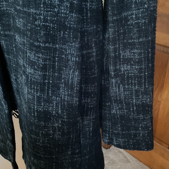 Eileen Fisher Black Textured Open-Front Blazer Coat, Medium - Picture 6 of 8